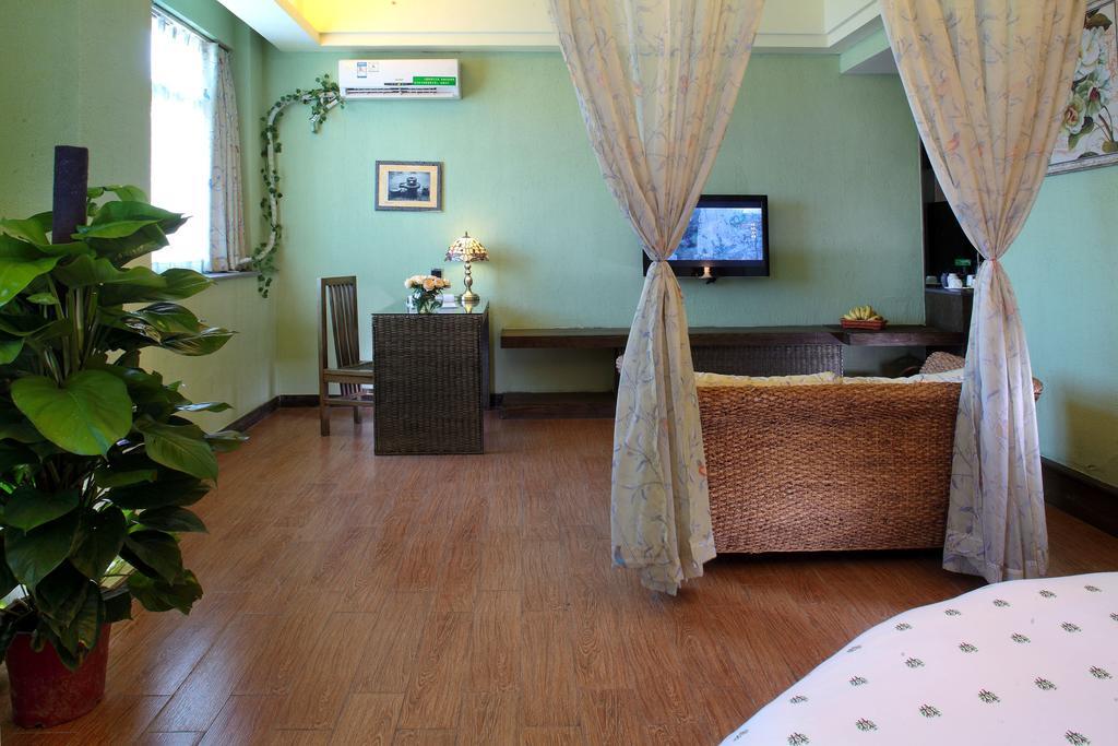Forest City Resort Hotel Haikou  Rom bilde