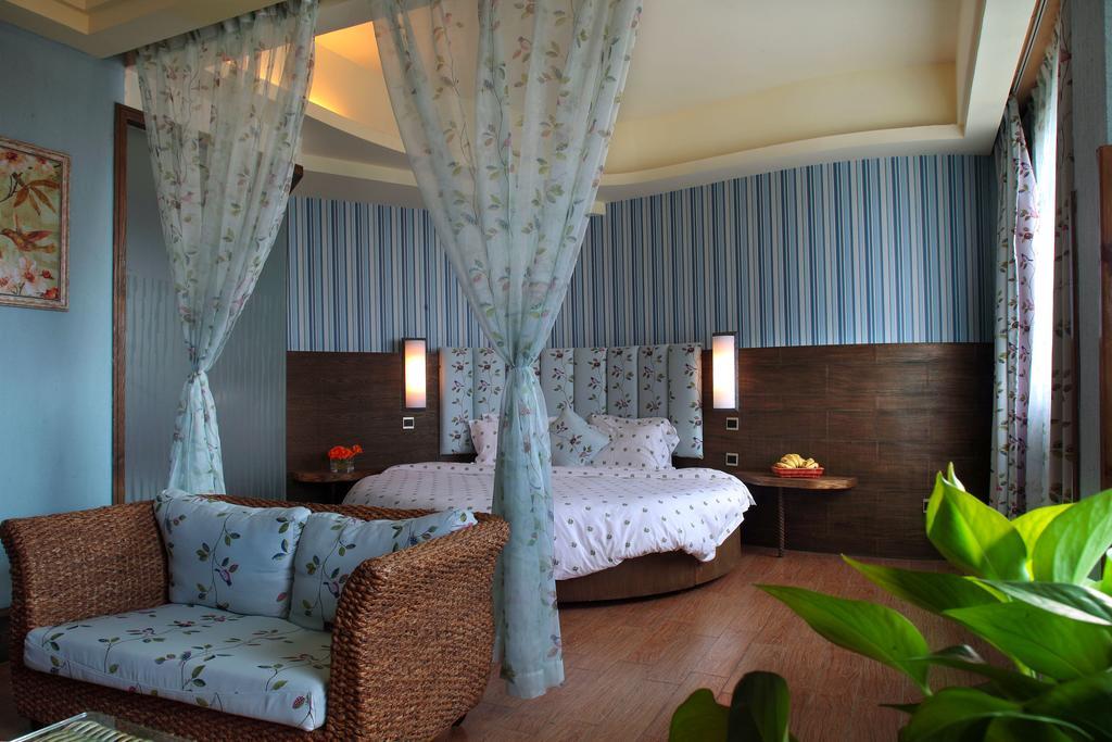 Forest City Resort Hotel Haikou  Rom bilde